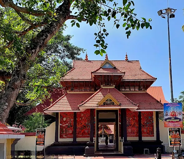 Thiru Utsavam at Major Pathiyoor Sree Durga Devi Templ