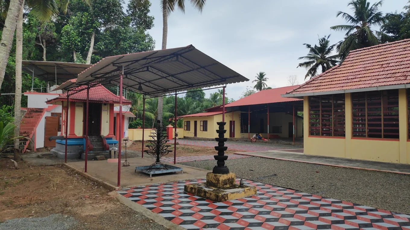 Thripavoor Mahavishnu Temple  entrance Alappuzha