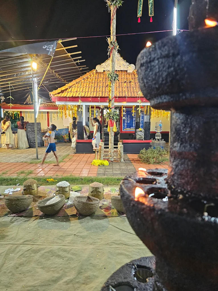Ramapurathu Sreekrishna Swamy Templee entrance Kerala traditional architecture