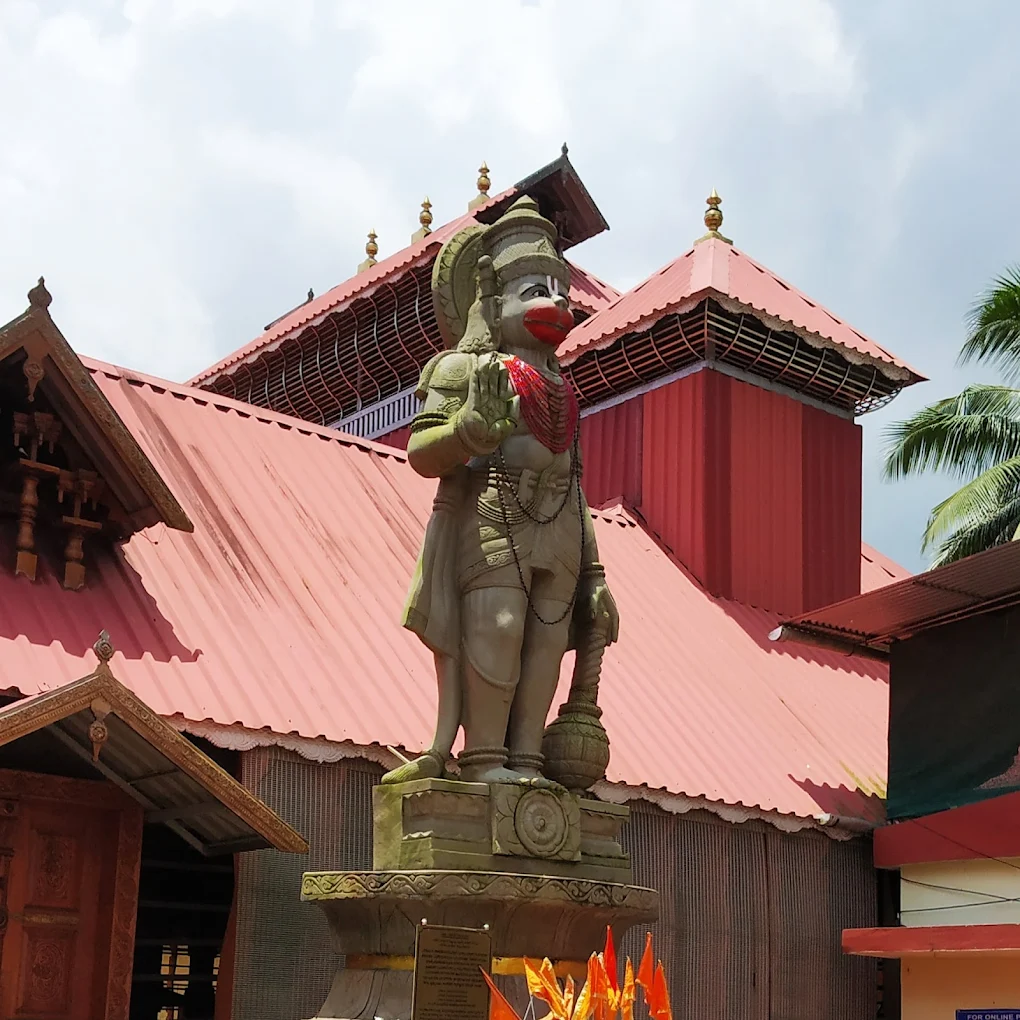 Sree Datta Anjaneya Temple entrance Kerala traditional architecture