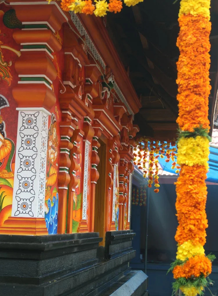 Ernakulam Kannoth Sree Krishna Swamy Templee main shrine view