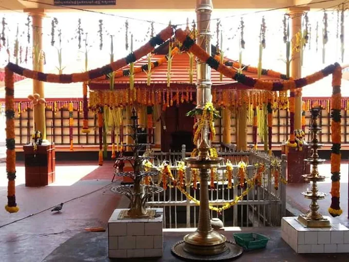 Cheriazheekal Vadakkenada Sree Bhagavathi Temple Kollam sacred shrine view