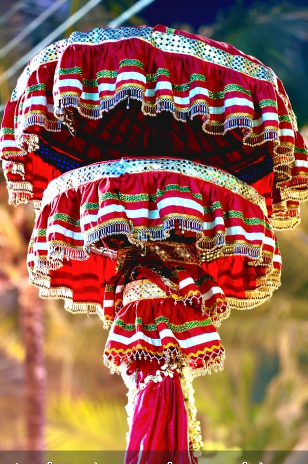 Devotees offering Samarpanam at Kollam temple festival