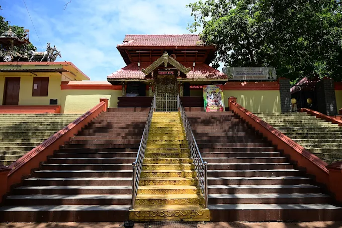 Thiruvabharanam Ashramam Sree Krishna Swamy Temple Kollam