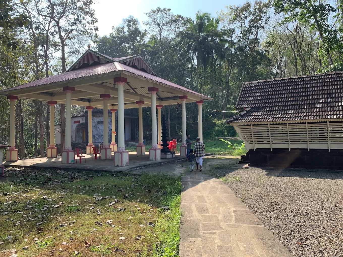 Kondoor Sri Krishna Swamy Temple Thiruvona Oottu festival Kerala