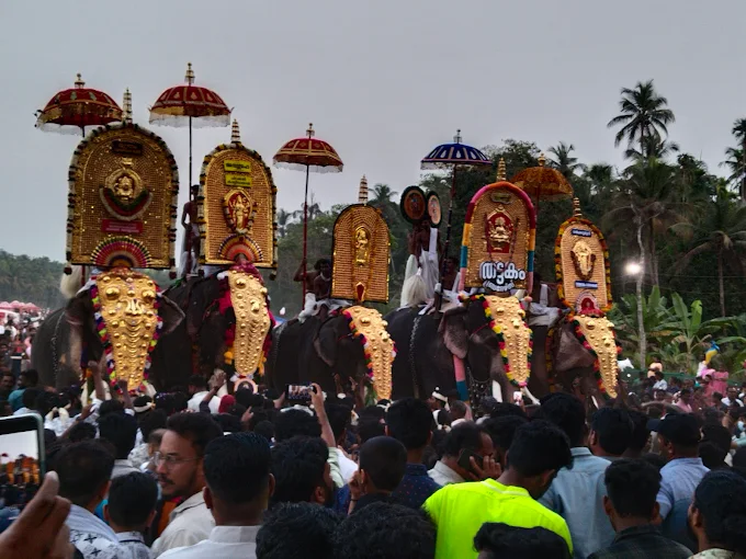 Devotees visiting Kokkur Sree Maha Vishnu Temple Kerala