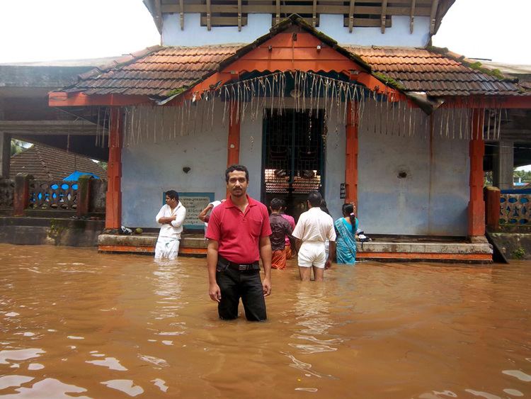 Bhagavathi temple Thanikkudam Thrissur scenic view Kerala