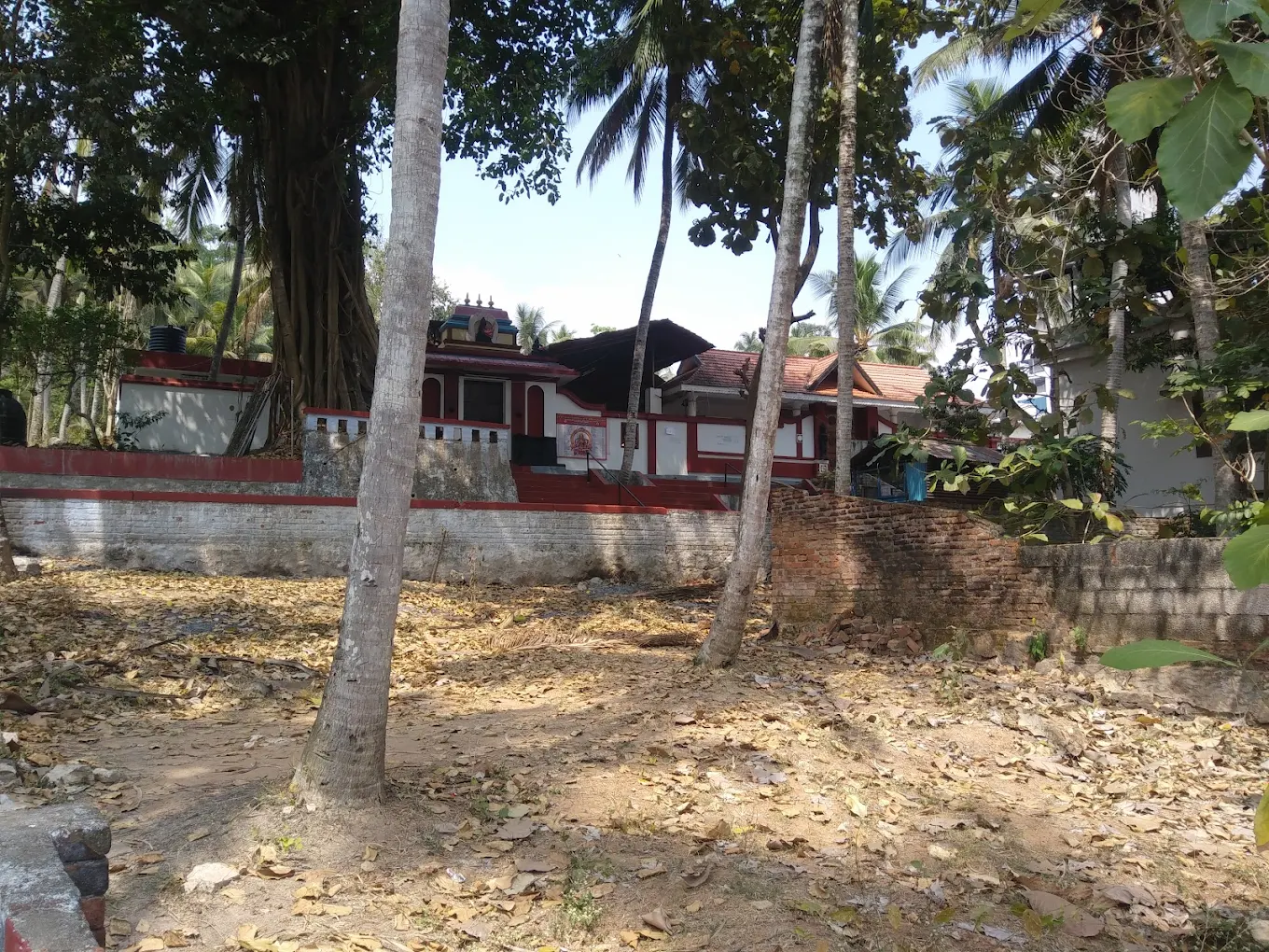 Sree Kadappathala Devi temple Kerala traditional architecture