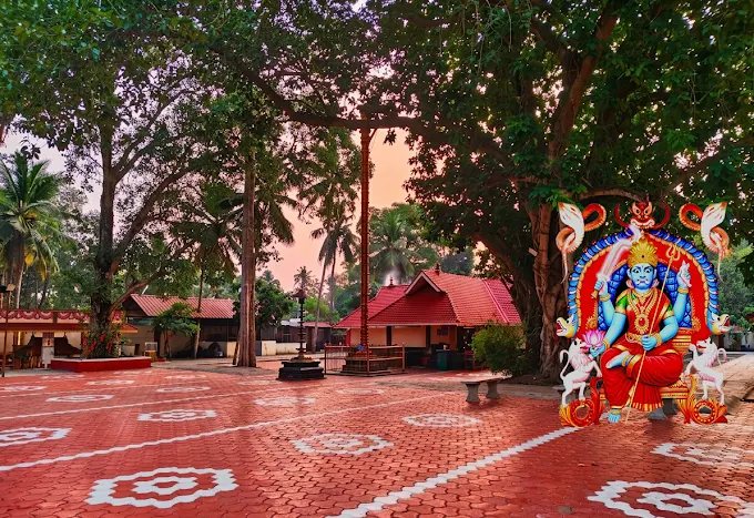 Pattarath Sree Chamundeswari Temple Trivandrum front view