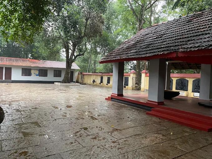 Valliyoorkkavu Bhagavathy Temple festival Wayanad