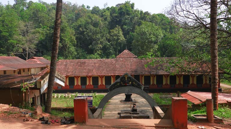 Thrissilery Shiva Temple festival Wayanad
